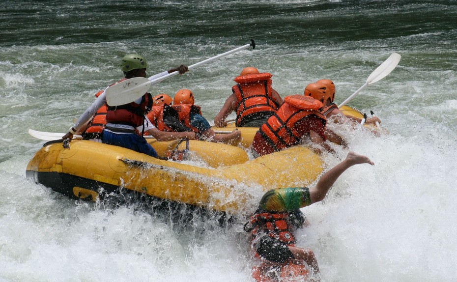 Poor sap needed a quick handed friend like Sharon